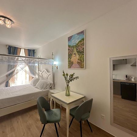 Studio A Baldaquin Du Cloitre Narbonne Ngoại thất bức ảnh